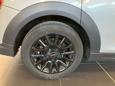 MINI Clubman Mini 5 Porte 1.5 Twin Power Turbo Cooper Essential Grigio usata Como