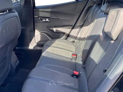 Peugeot 2008 nuovo gt bluehdi 130 eat8 s&s Nero usata Fisciano