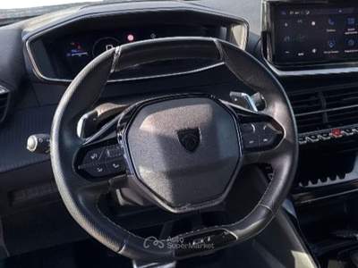 Peugeot 2008 nuovo gt bluehdi 130 eat8 s&s Nero usata Fisciano