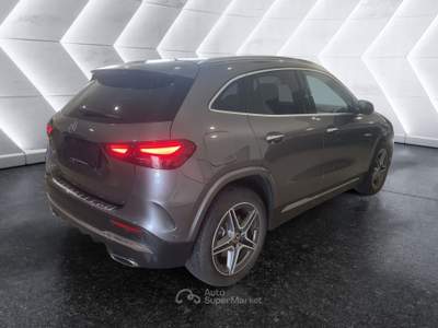 Mercedes-Benz GLA GLA 250 e EQ AMG Line Advanced Plus Grigio usata Napoli