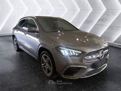 Mercedes-Benz GLA GLA 250 e EQ AMG Line Advanced Plus Grigio usata Napoli