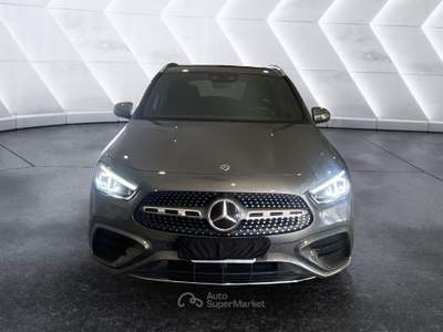 Mercedes-Benz GLA GLA 200 d AMG Line Adv Plus Grigio usata CASERTA