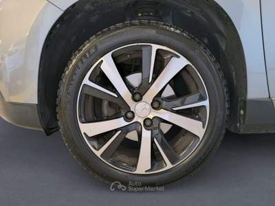 Peugeot 2008 1.2 BENZINA 110 HP ALLURE NEOPATENTATI Argento usata Udine