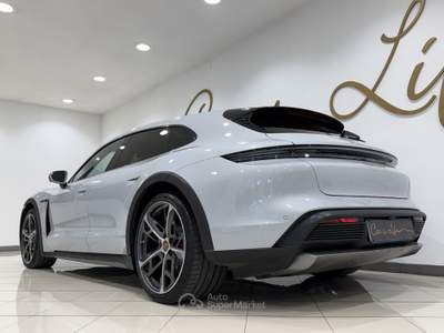 Porsche Taycan Taycan Sport Turismo 89kWh 4S Grigio usata Padova
