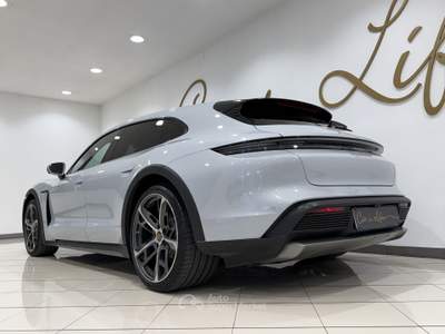 Porsche Taycan Taycan Sport Turismo 89kWh 4S Grigio usata Padova