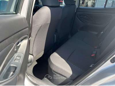 Toyota Yaris Cross KM 0 RATA MENSILE 281,00 EURO CON LA MAXI RATA  1.5H (116 CV) E-CVT Active Eco Argento usata Roma