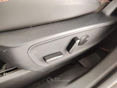 Ford Kuga 2.5 Benzina FHEV 190CV 2WD ST-Line X Aut Grigio usata Massa