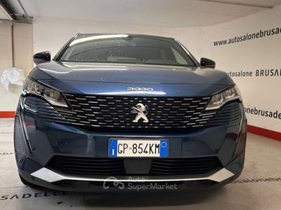 Peugeot 3008 Hybrid4 300 e-EAT8 Allure Pack 4WD Blu/Azzurro usata Galbiate