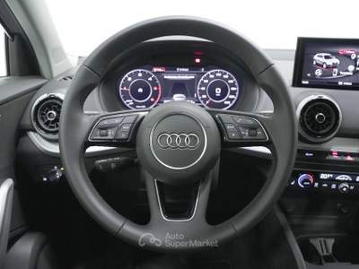 Audi Q2 Q2 2.0 TDI Advanced manual Argento usata Cantù