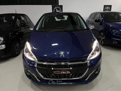 Peugeot 208 5 porte Allure Blu/Azzurro usata Torino