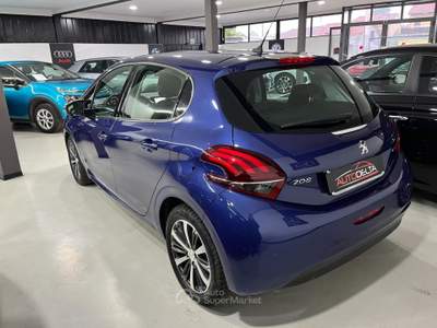 Peugeot 208 5 porte Allure Blu/Azzurro usata Torino