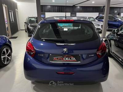 Peugeot 208 5 porte Allure Blu/Azzurro usata Torino