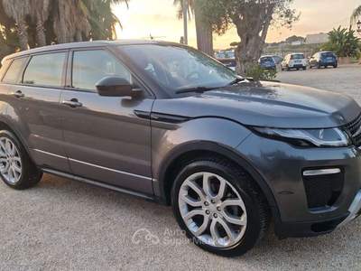 Land Rover Range Rover Evoque 5p 2.2 td4 SE DYNAMIC 150cv Grigio usata Ladispoli