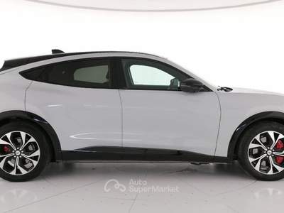 Ford Mustang Mustang Mach-E AWD Extended Premium 351 CV Bianco usata Roma