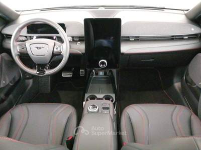 Ford Mustang Mustang Mach-E AWD Extended Premium 351 CV Bianco usata Roma