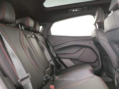 Ford Mustang Mustang Mach-E AWD Extended Premium 351 CV Bianco usata Roma