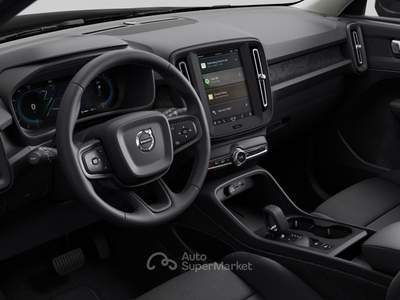 Volvo XC40 B3 Automatico Essential usata Roma