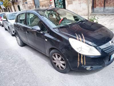Opel Corsa null usata Gioia del Colle