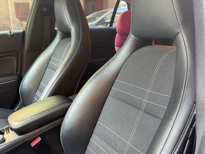 Mercedes-Benz CLA Mercedes CLA 200 d s.w. 136cv Grigio usata Bari