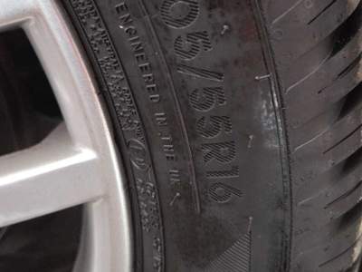 Volkswagen Golf Modello ConfortLine non fumatore iscritta ASI Argento usata Ancona