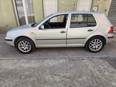 Volkswagen Golf Modello ConfortLine non fumatore iscritta ASI Argento usata Ancona
