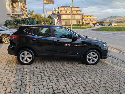 Nissan Qashqai Qashqai II 2017 1.5 dci N-Connecta 115cv dct Nero usata Morrovalle