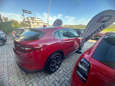 Alfa Romeo Stelvio Stelvio 2.2 t Executive Q4 210cv auto my19 Rosso usata Morrovalle
