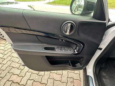 MINI Cooper Mini Countryman F60 2017 1.5 Hype all4 auto Bianco usata Morrovalle