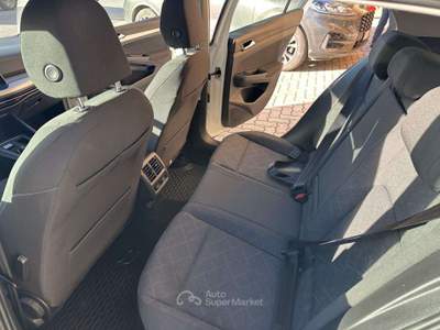 Volkswagen Golf Variant 2.0 TDI DSG Executive BlueMotion Tech. Bianco usata Morrovalle