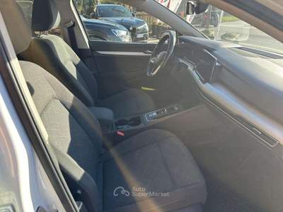 Volkswagen Golf Variant 2.0 TDI DSG Executive BlueMotion Tech. Bianco usata Morrovalle