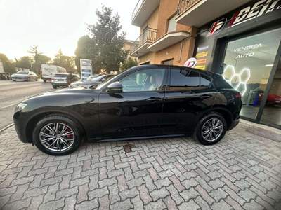 Alfa Romeo Stelvio Stelvio 2.2 t Sprint Q4 190cv auto Nero usata Morrovalle