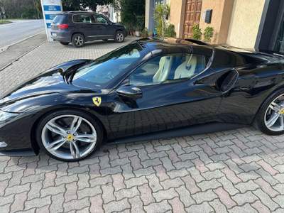 Ferrari 296 GTS Nero usata Morrovalle