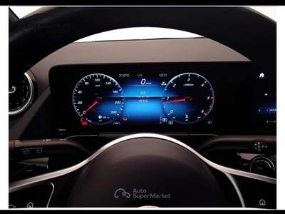 Mercedes-Benz GLA 180 D Sport Plus 8G-DCT Grigio usata Lucca