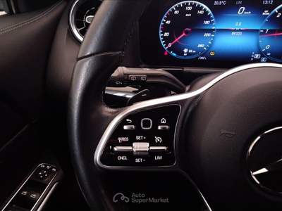 Mercedes-Benz GLA 180 D Sport Plus 8G-DCT Grigio usata Lucca