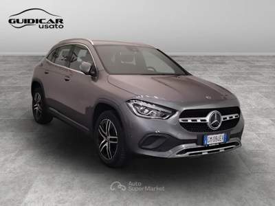 Mercedes-Benz GLA 180 D Sport Plus 8G-DCT Grigio usata Lucca