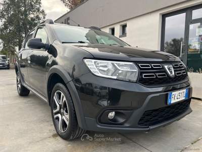 Dacia Sandero Sandero STEPWAY 1.5 dCi 8V 90 S&S E-R SS Brave Nero usata Mesagne