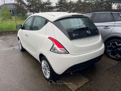 Lancia Ypsilon 5 porte S&S Hybrid usata Modena