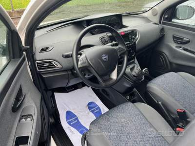 Lancia Ypsilon 5 porte S&S Hybrid usata Modena