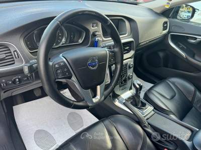 Volvo V40 Cross Country D2 Ocean Race usata Bulgarograsso