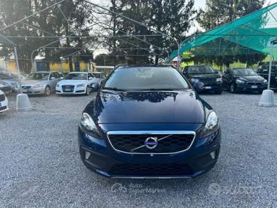 Volvo V40 Cross Country D2 Ocean Race usata Bulgarograsso