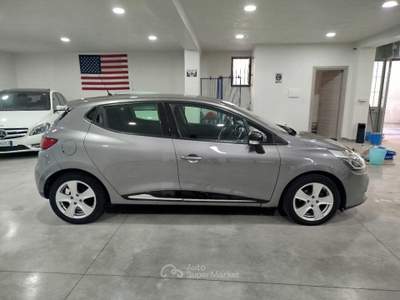 Renault Clio 1.5 dCi 8V 75 CV S&S 5p. Live usata San Vito dei Normanni