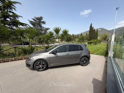 Volkswagen Golf 1.6 TDI 5p. Highline BlueMotion Technology usata Campagna