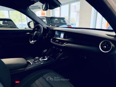 Alfa Romeo Stelvio 2.2 t Super rwd 160cv auto Bianco usata San Michele Salentino