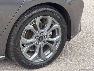 Ford Focus Focus 1.0 EcoBoost Hybr.125 5p.ST LINE SYNC 4 NAVIGATION TOUCH 13.2 Grigio usata Arco