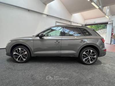 Audi Q5 40 TDI 204 quattro Identity Black TETTO|IVAESPOSTA Grigio usata Como
