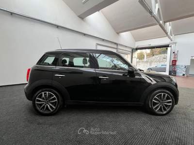 MINI One NEOPATENTATI|SENSORI|17' Nero usata Como