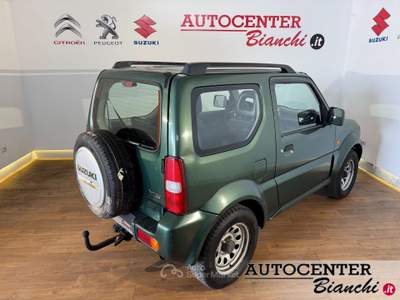 Suzuki Jimny 1.3 16v JLX 4wd Verde usata Castelnovo ne' Monti