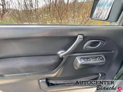 Suzuki Jimny 1.3 16v JLX 4wd Verde usata Castelnovo ne' Monti