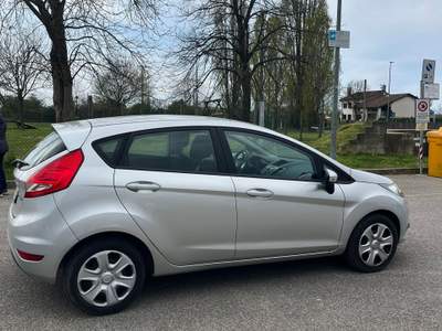 Ford Fiesta Ford Fiesta per Neopatentati Argento usata padova