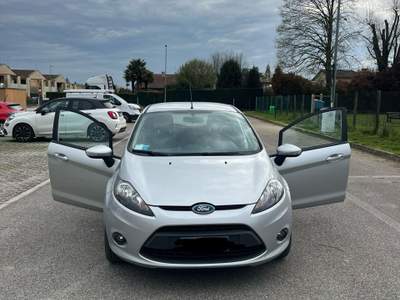 Ford Fiesta Ford Fiesta per Neopatentati Argento usata padova